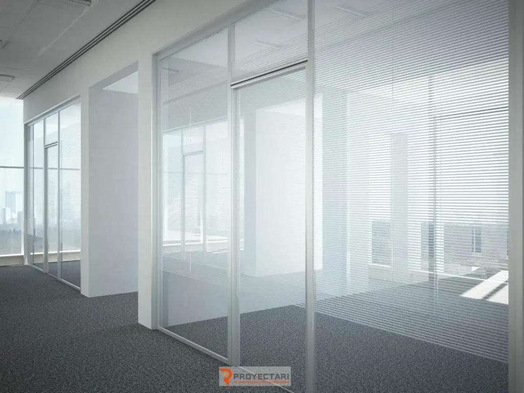 tendencias-en-mamparas-y-puertas-oficinas-y-negocios
