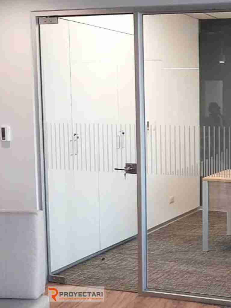 puerta-de-vidrio-para-oficina