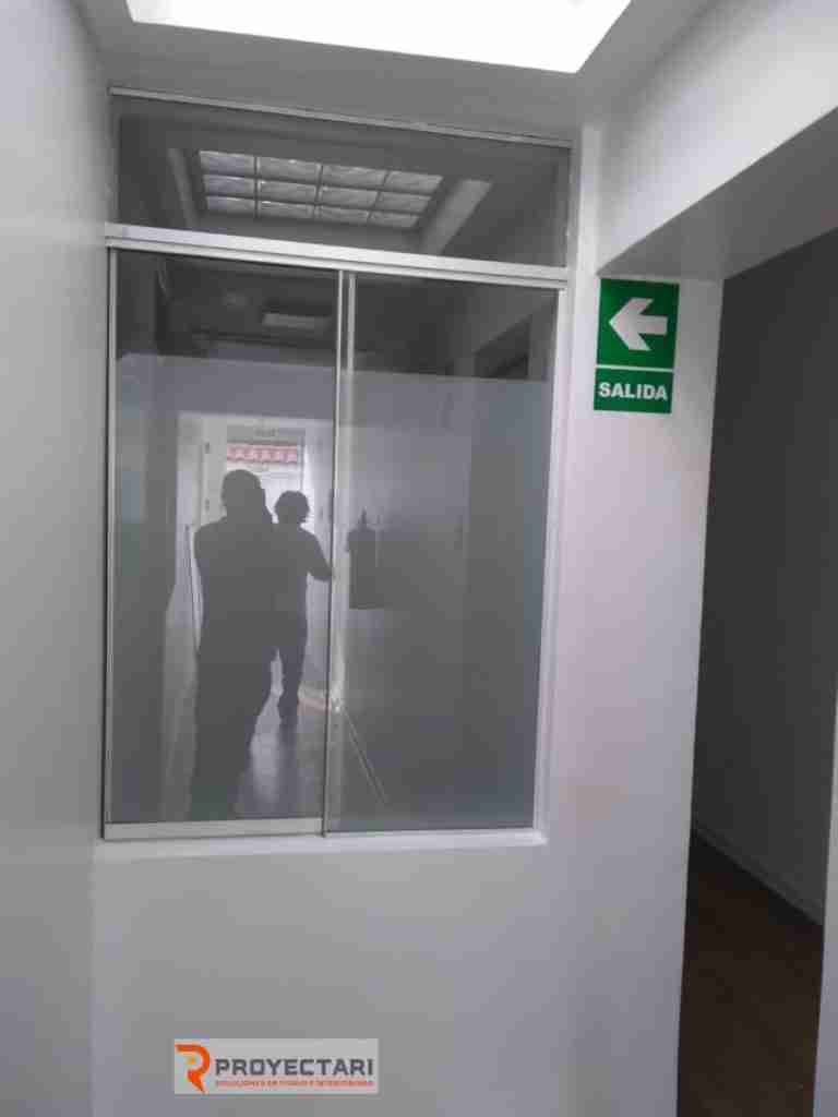 ventana-corrediza-de-vidrio